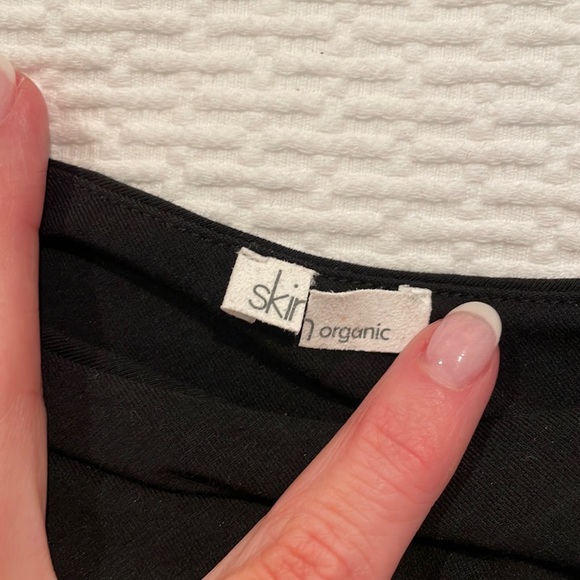 Black skin organic bodysuit - Picture 2 of 3